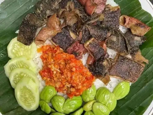 Nasi Babat Bikin Nagih, Wiyung