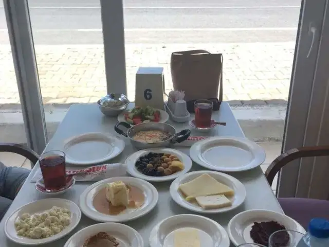 Altinoluk Kahvalti & Balik Restaurant'nin yemek ve ambiyans fotoğrafları 3