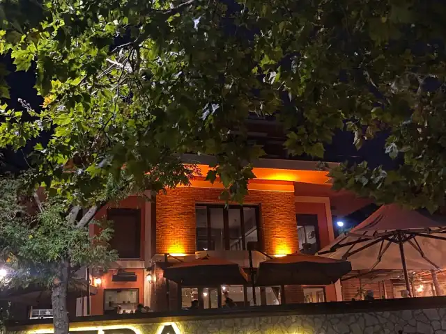 Bera Cafe & Patisserie'nin yemek ve ambiyans fotoğrafları 2