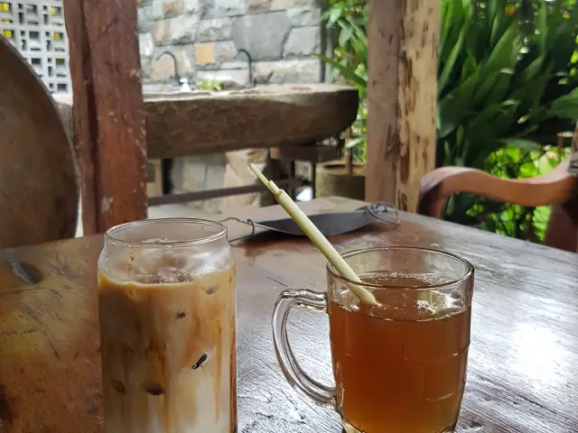 Gambar Makanan Ngopi di Sawah 10