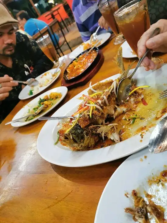 Gambar Makanan Seafood Karibia 8