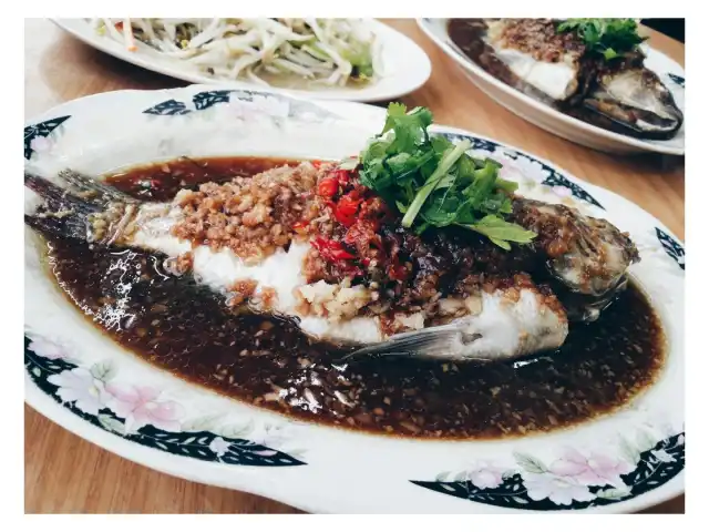 Lan Jie Steamed Fish Restaurant