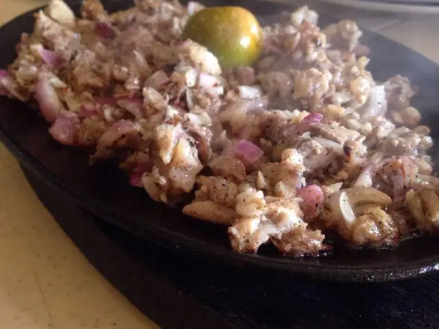 Aling Lucing Sisig Food Photo 2