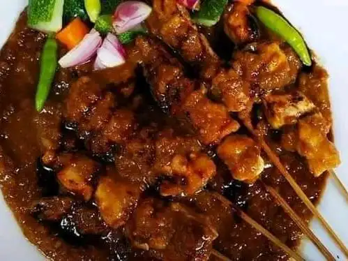 Sate Ayam Madura Cak Nur Restu Ibu, Jln. Dr.cipto No 31-33