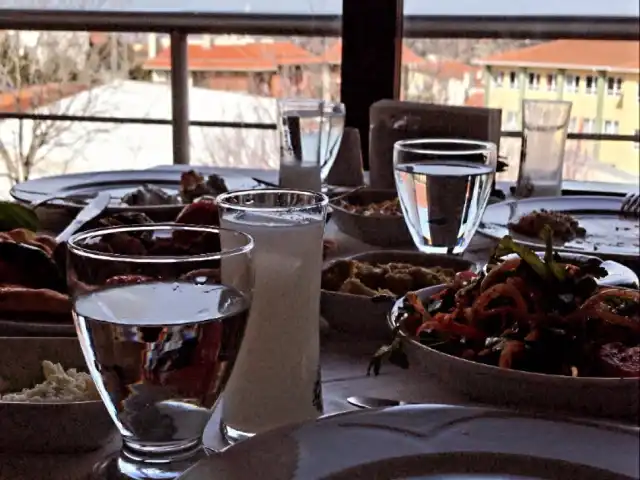Adana kebapçısı @Bedri Usta Kandilli'nin yemek ve ambiyans fotoğrafları 4