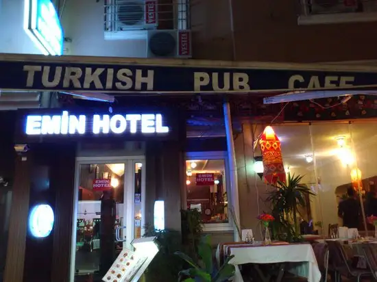 Enjoy Cafe Emin Hotel'nin yemek ve ambiyans fotoğrafları 11