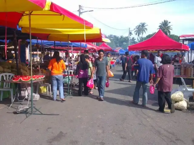 Pasar Malam Alor Gajah