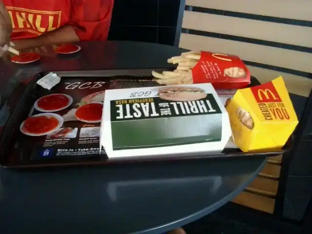 McDonald's & McCafé Food Photo 10