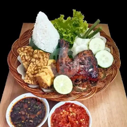 Gambar Makanan Ayam Koneng, Bridjen Katamso 7