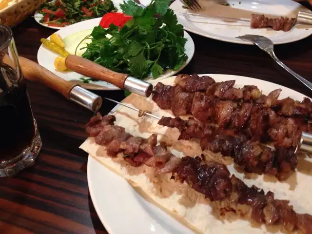 Oba Cağ Kebabı'nin yemek ve ambiyans fotoğrafları 2