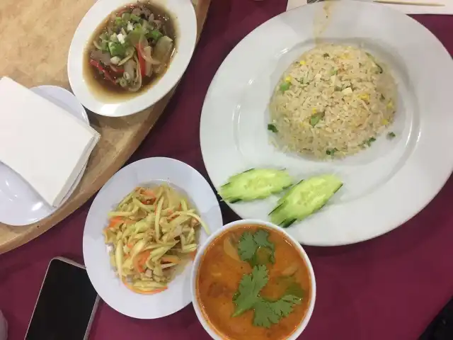 Nok Thai Restaurant Food Photo 6