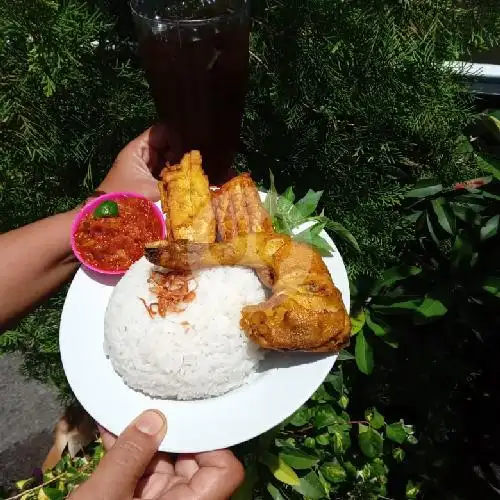 Gambar Makanan Sup Kelapa Ikan Buk Karmi 6