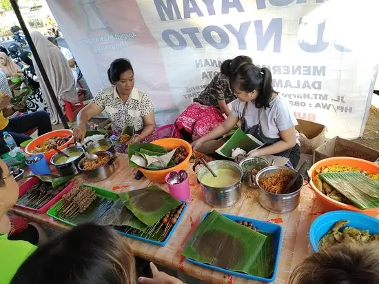 Gambar Makanan Nasi Ayam Bu Nyoto 12