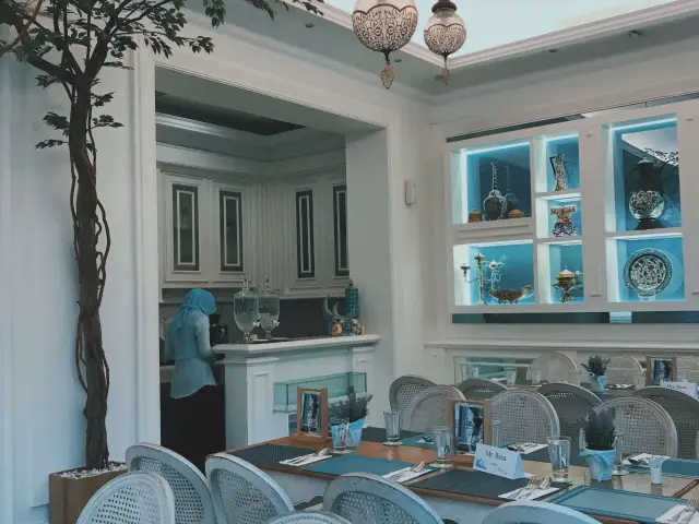 Gambar Makanan Emmy’s Kitchen - Noor Hotel 1