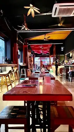 Pik Wah Bar & Cafe