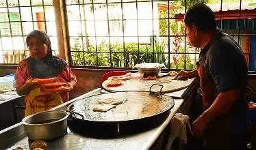 Warong Cik Eton Roti Canai Hulu Langat