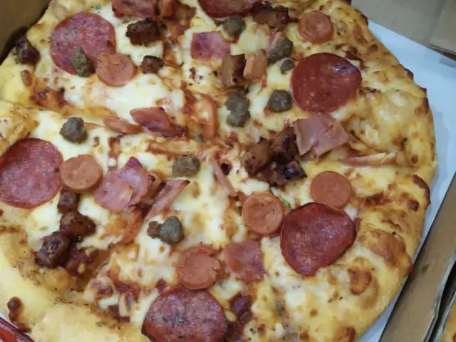 Gambar Makanan Domino's Pizza 2