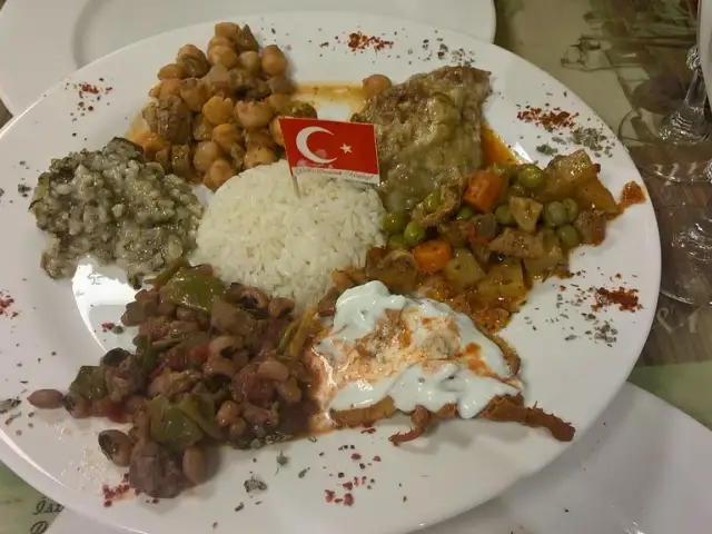 Guler Osmanli Mutfagi'nin yemek ve ambiyans fotoğrafları 5