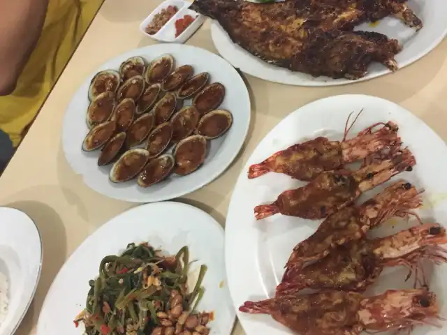 Warung Tulen Special Fresh Grill Seafood