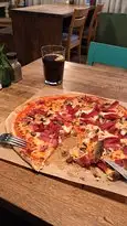 Pizzeria Capra'nin yemek ve ambiyans fotoğrafları 4