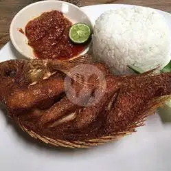 Gambar Makanan Penyetan Kazet, DI Panjaitan 8