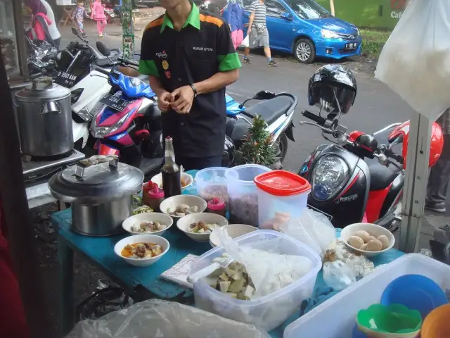 Gambar Makanan Nasi Kuning Utem 5