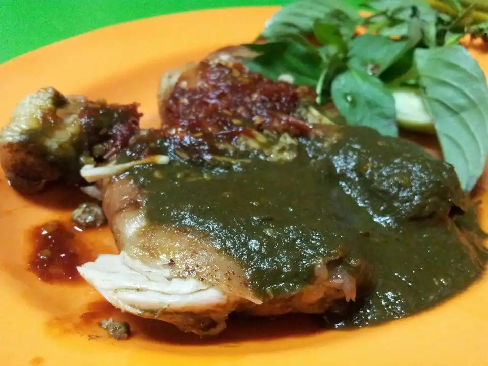 Ayam Gepuk Ponorogo