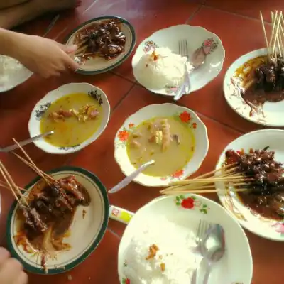 Wr. Paneka (Sate + Gule)