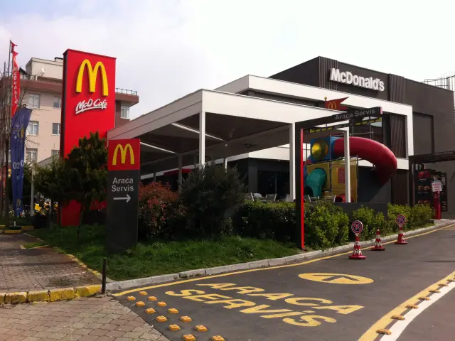 McDonald's'nin yemek ve ambiyans fotoğrafları 10