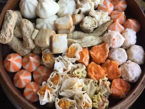 Dimsum Rahayu, Uluwatu Raya