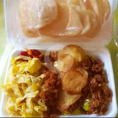 Gambar Makanan Nasi Kuning Nyah Vivi, Pasar Senin 10