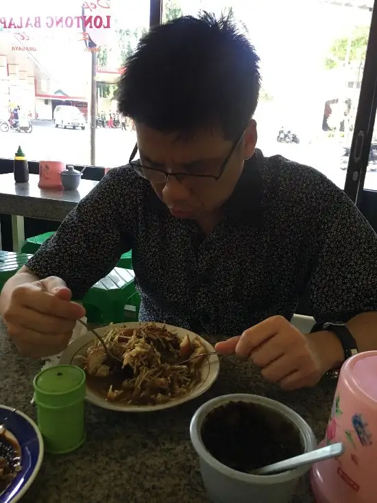 Gambar Makanan Lontong Balap Rajawali 10