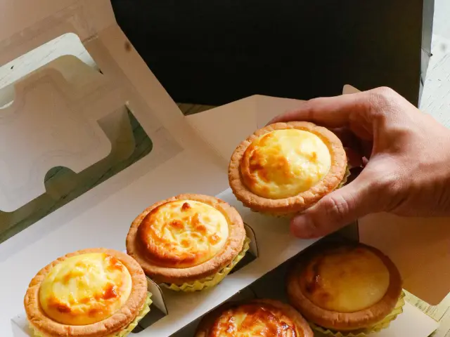 Gambar Makanan Hokkaido Baked Cheese Tart 2