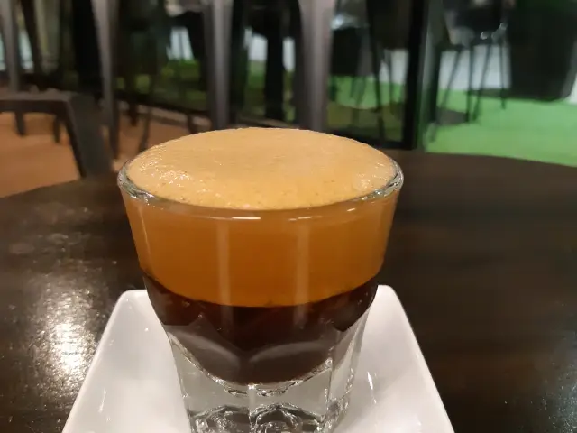 Gambar Makanan Monochrome Coffee 5