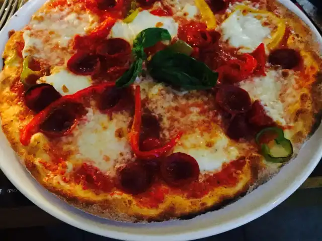 Pizzeria C'e'nin yemek ve ambiyans fotoğrafları 54