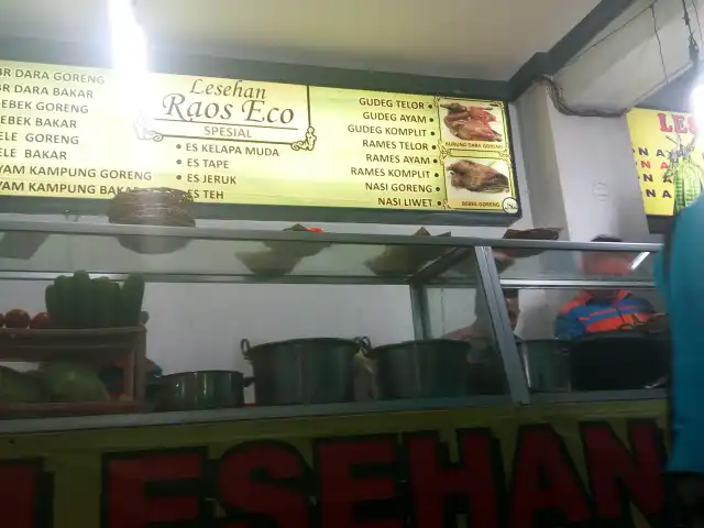 Gambar Makanan Lesehan Raos Eco 2