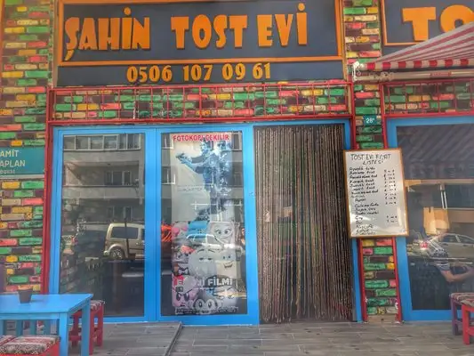 Şahin Tost Evi'nin yemek ve ambiyans fotoğrafları 2