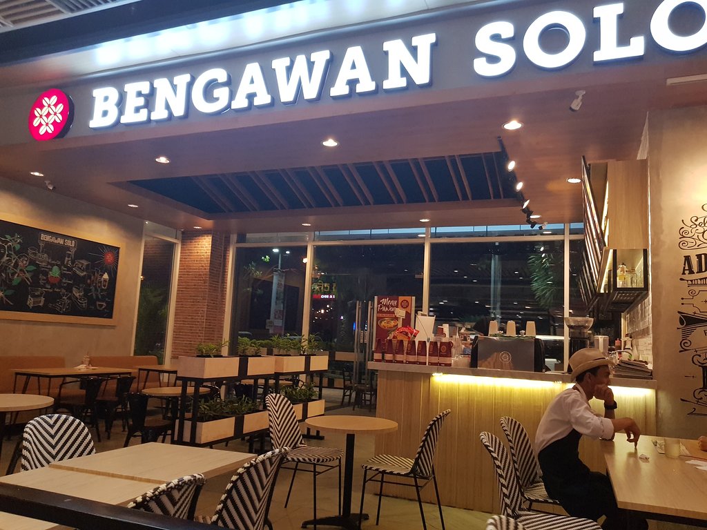 Bengawan Solo Coffee terdekat Restoran dan Tempat Makan Kafe terdekat