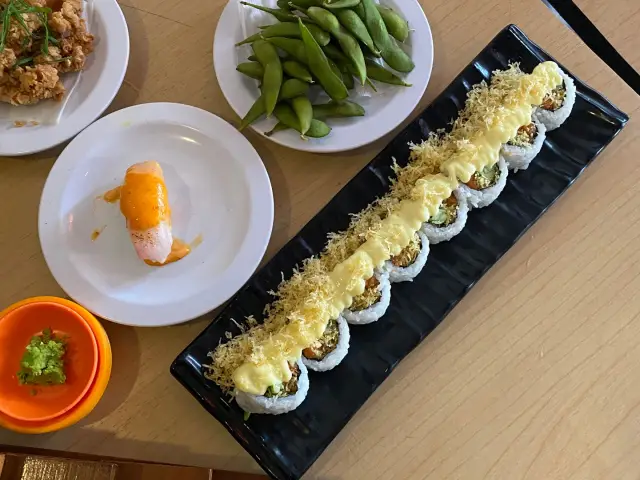 Gambar Makanan OTW Sushi 2