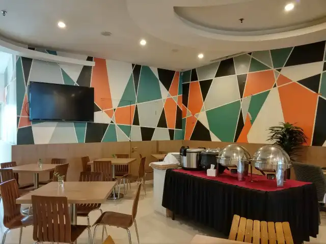 Gambar Makanan Kedai Clay - Clay Hotel 8