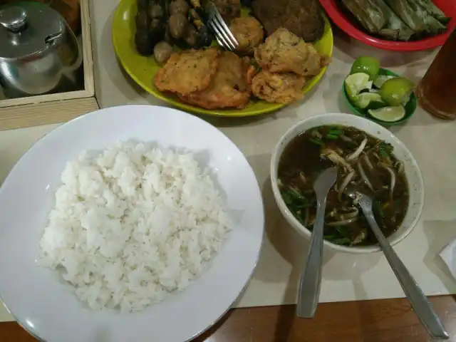 Gambar Makanan Soto Kudus Blok M 16