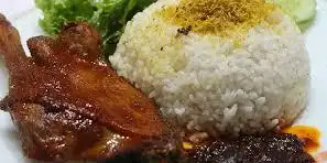 Nasi Bebek Meteor Ayam Penyet Sambal Ijo Cak Siin, Cikini