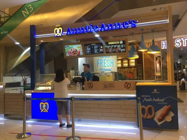 Auntie Anne's Food Photo 15