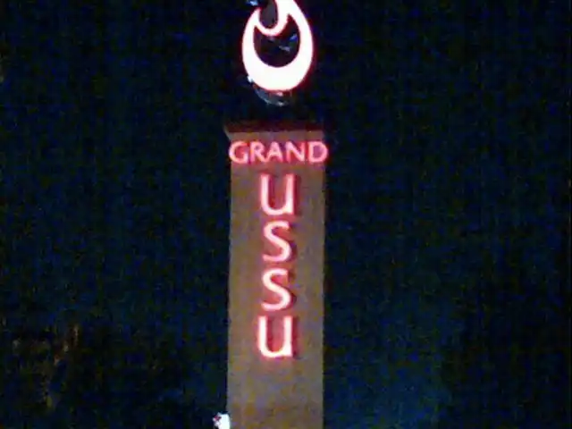 Gambar Makanan Grand Ussu Hotel 2