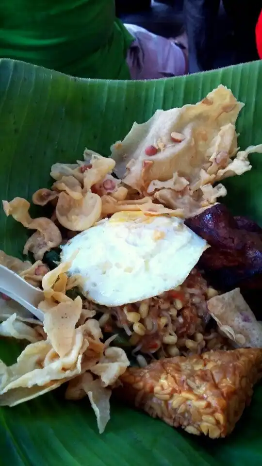 Gambar Makanan Nasi Pecel Madiun Berkat 11