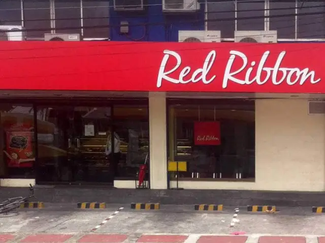 Red Ribbon Bakeshop Food Photo 5