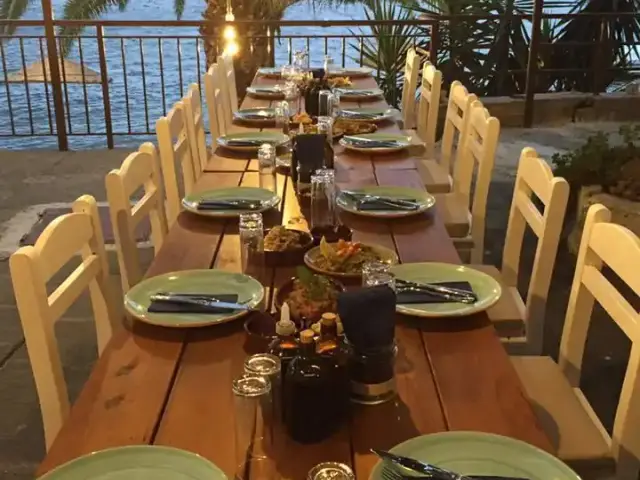 Büyükada Loc'Ada'nin yemek ve ambiyans fotoğrafları 8