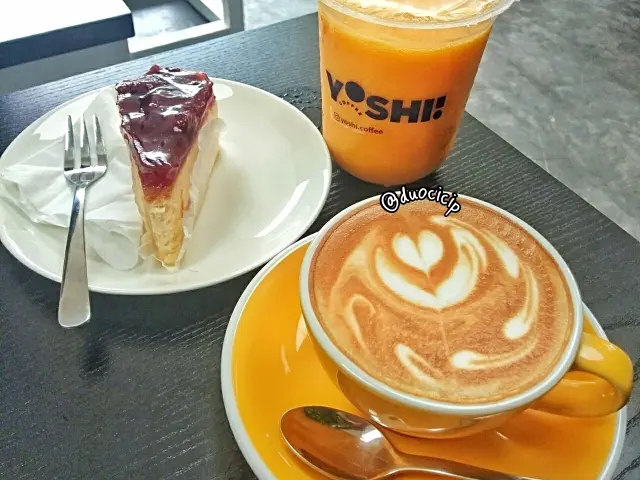 Gambar Makanan Yoshi! Coffee 5