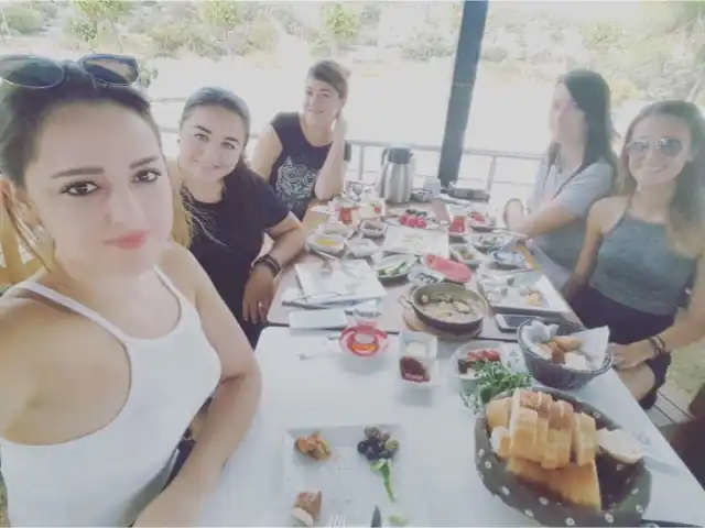 Alçe Kahvaltı Salonu'nin yemek ve ambiyans fotoğrafları 18