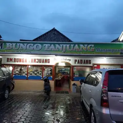 Rumah Makan Bundo Tanjuang